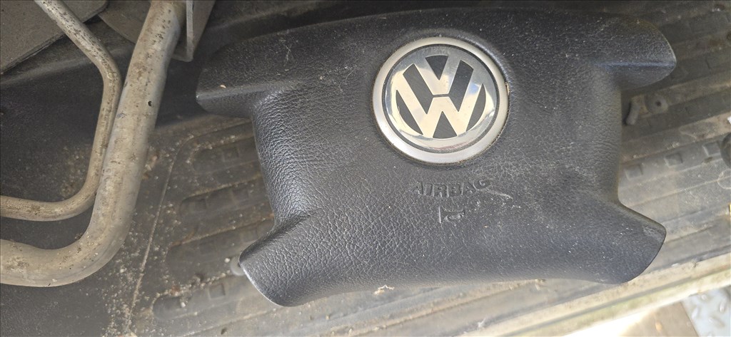 Volkswagen Transporter T5 bontott alkatrészei 2.5tdi automata BNZ 3. kép