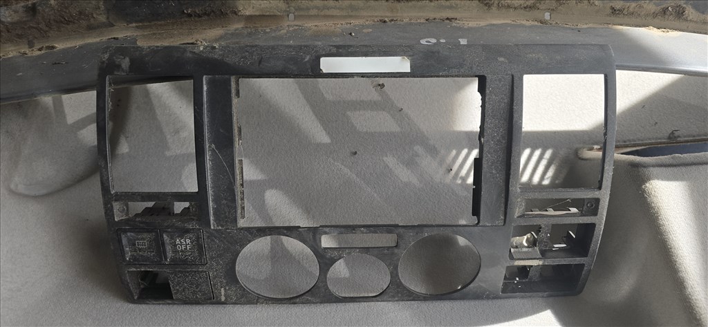 Volkswagen Transporter T5 bontott alkatrészei 2.5tdi automata BNZ 17. kép