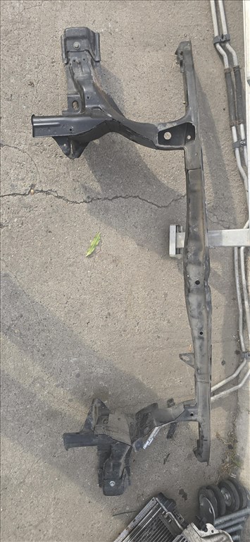 Volkswagen Transporter T5 bontott alkatrészei 2.5tdi automata BNZ 26. kép