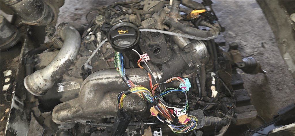 Volkswagen Transporter T5 bontott alkatrészei 2.5tdi automata BNZ 28. kép