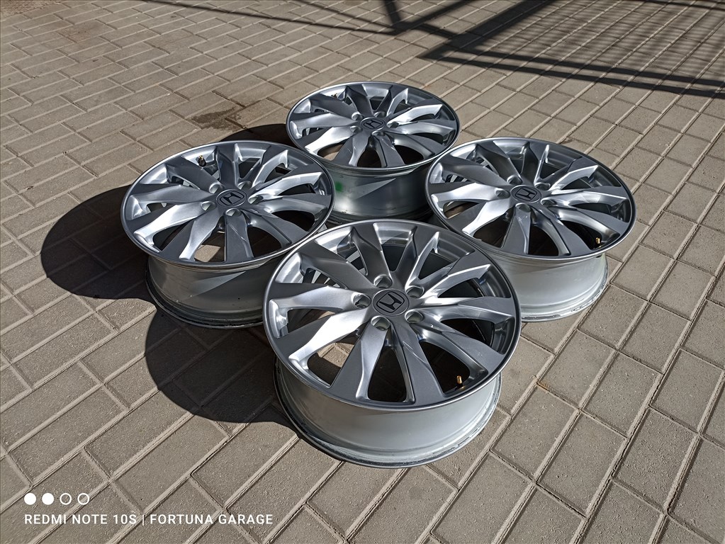 5x114,3 18" Honda újszerű alufelni garnitúra 2. kép