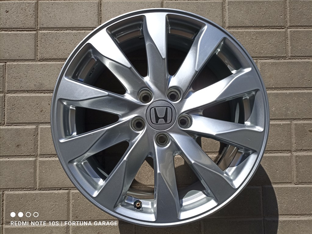 5x114,3 18" Honda újszerű alufelni garnitúra 5. kép