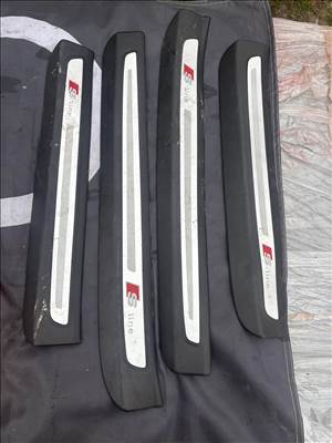 Audi Q7 (4L) Sline küszöb belépő 