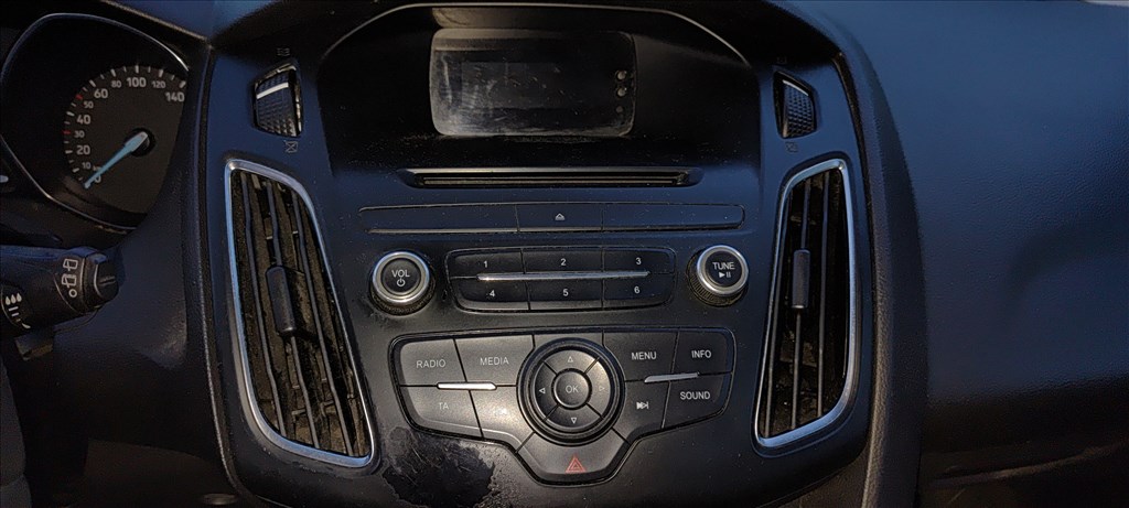 Ford Focus mk3 facelift rádio egység  1. kép