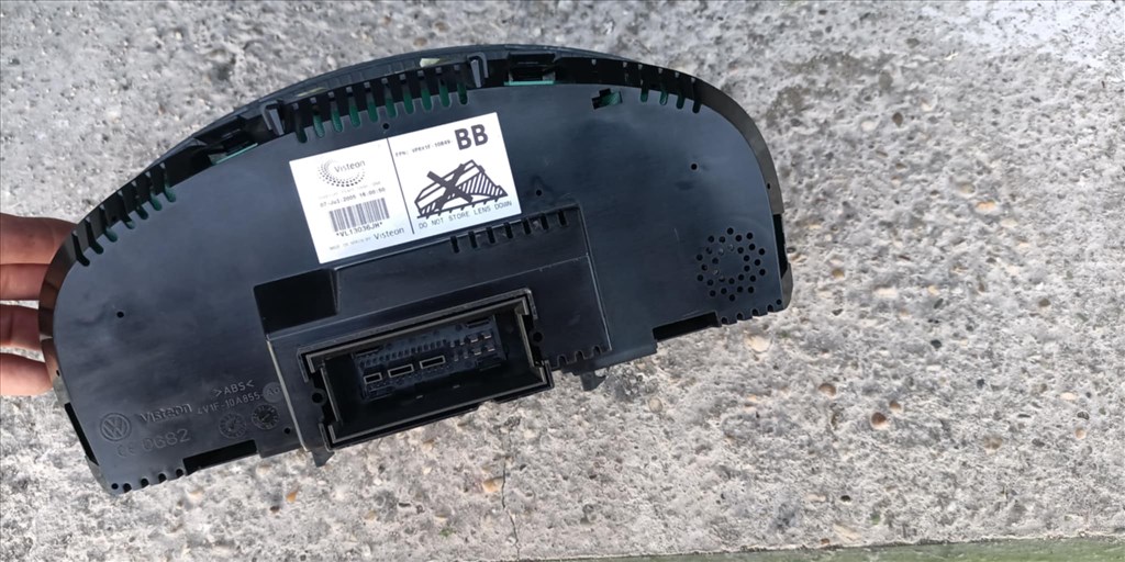 Volkswagen Golf V (A5 Typ 1K) bontott alkatrészei 2. kép