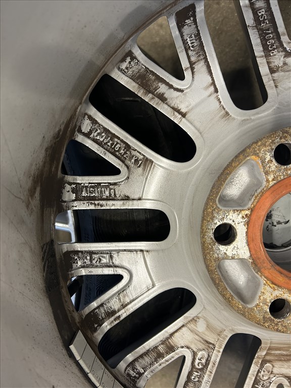  5x112 VW,SKODA,SEAT,AUDI 16”újszerű téli R16, 16 8. kép