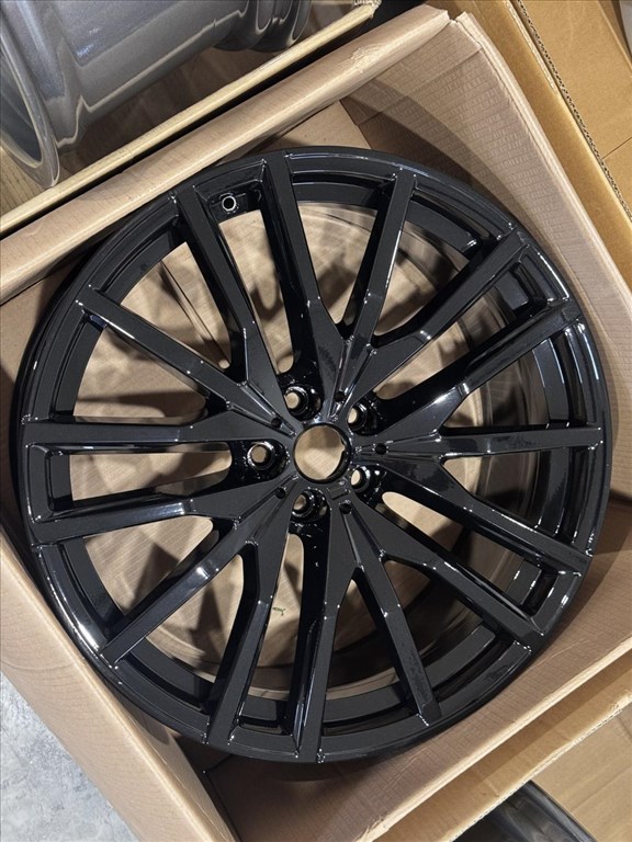 R22 Original Bmw 9.5J ET37 - 8090013 1db alufelni felni 9. kép