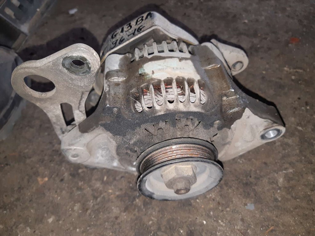 Suzuki Swift II 92-96 Generátor 31400-60B1 1 1. kép