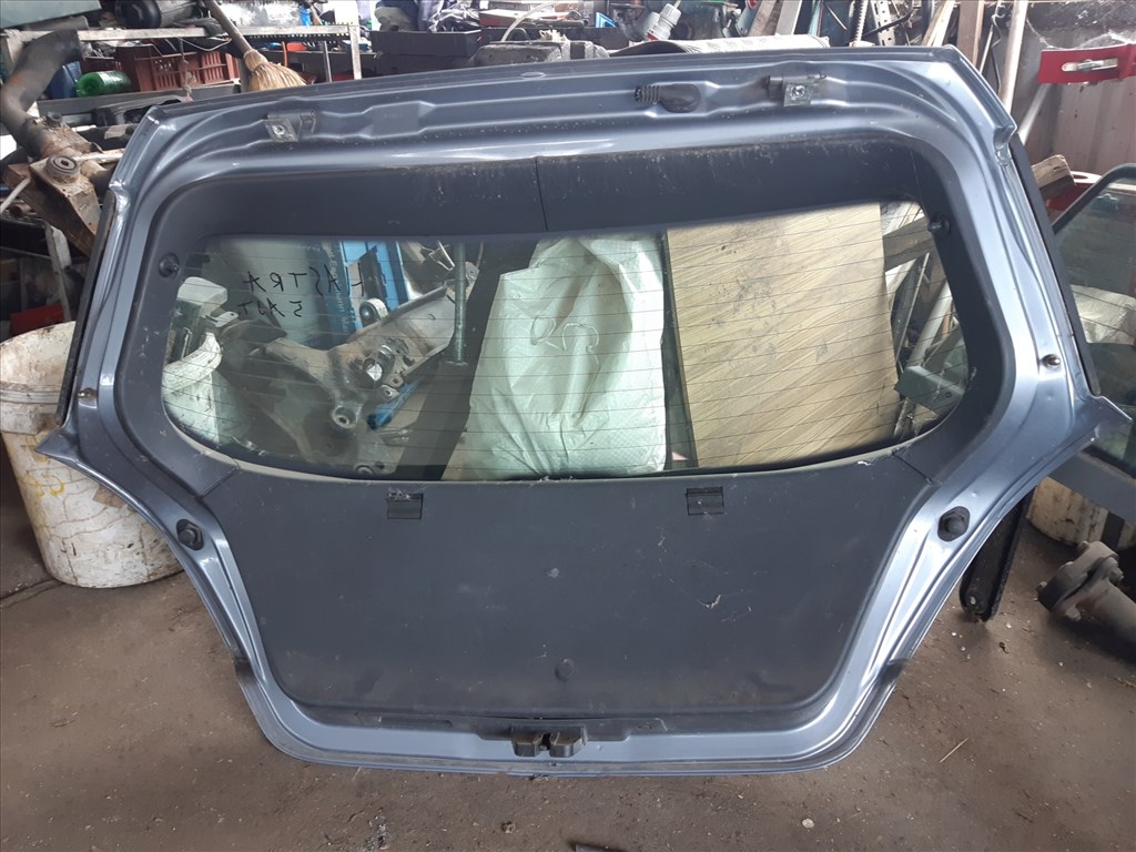 Opel Astra H Csomagtér Ajtó 2. kép