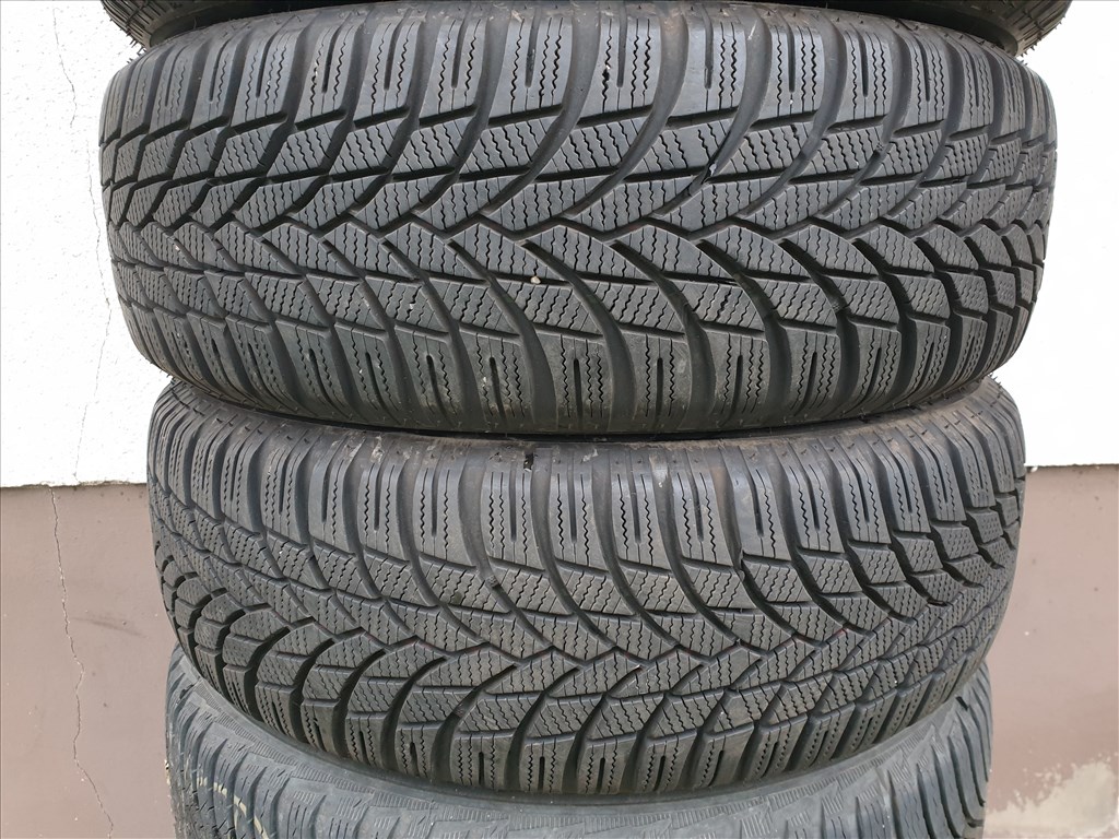  195/65 15 Lassa Snoways 4 2. kép