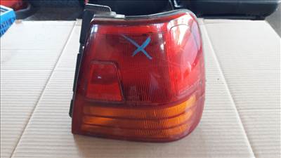 Suzuki Swift II 96-03 Jobb Hátsó Lámpa 220-32251