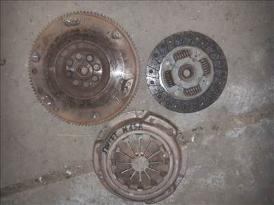 Suzuki Swift III 04-10 Kuplung Szett  Egytömegû Lendkerék