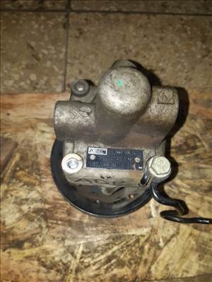 Audi A4 B5 Kormányszervó Szivattyú 8D0 145 156