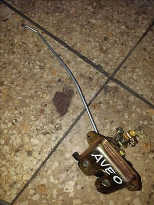 Chevrolet Aveo Csomagtérajtó Zár