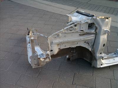 Opel Agila bal első negyed