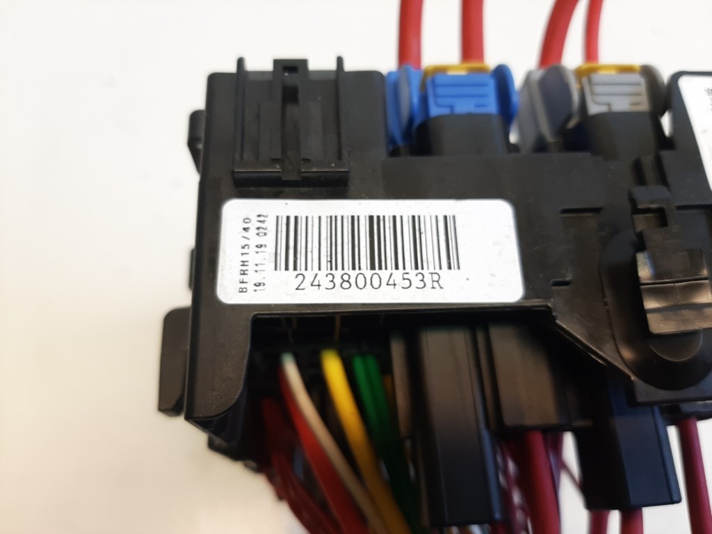 Renault Megane  biztosítéktábla utastér 243800453R 3. kép