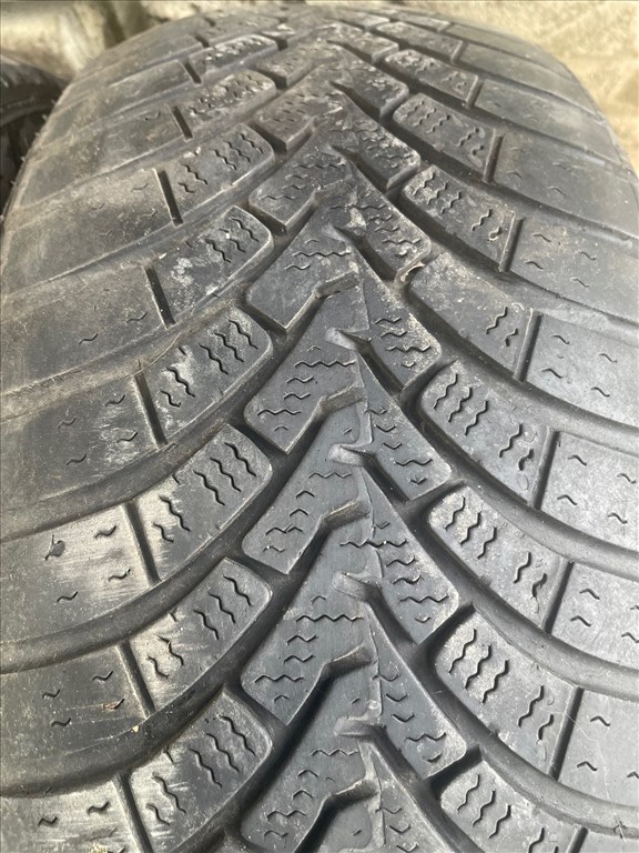  205/55 R16 Tracmax Privilo S130 Téli gumi grt. 5x115 lyukosztású (gyári) lemezfelni / Opel Astra J  16. kép