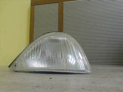 SUZUKI SWIFT 89-96 Jobb helyzetjelző