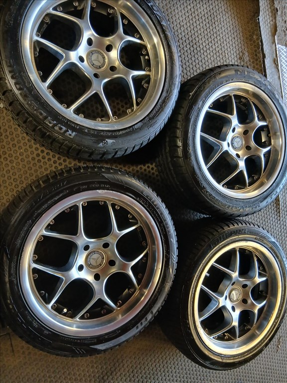  MERCEDES W210 W211 5x112 17"  Stilauto alufelni, rajta 235/45 újszerű Laufenn téli gumi  1. kép