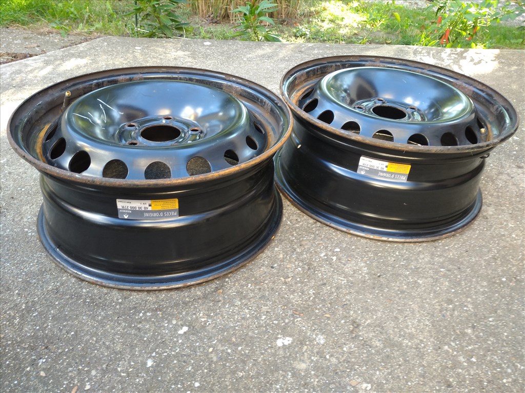 Renault Gyári 16" Acélfelni 1. kép