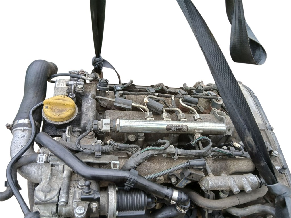 Opel Zafira B Z19dth Motor 4. kép