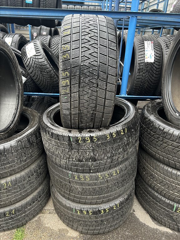 4db 295/35x21" Gripmax téli gumiabroncs. (3751118) 1. kép