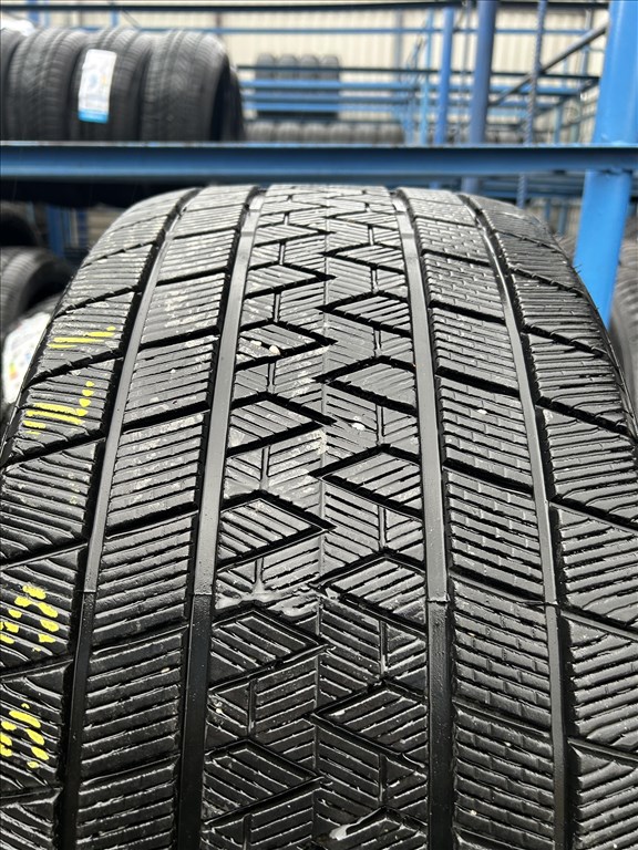 4db 295/35x21" Gripmax téli gumiabroncs. (3751118) 2. kép