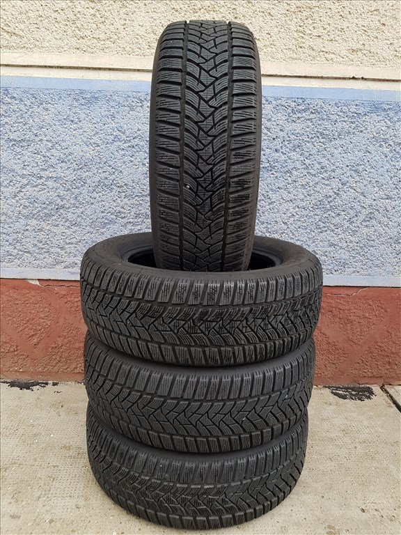  215/60 R16 Dunlop Winter Sport 5 téli gumi  3. kép
