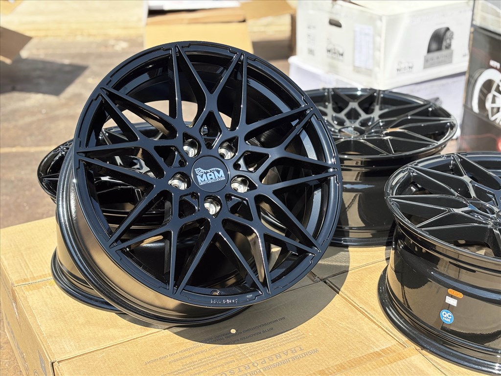 MAM B2 18" 5x120 fekete ÚJ alufelni 18 coll BMW VW Transporter T5 T6 5. kép