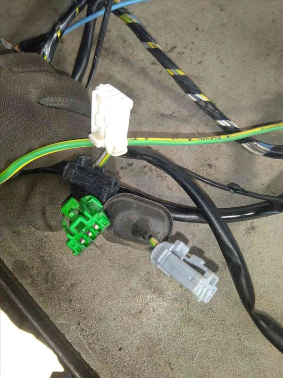 Citroen C3 Csomagtérajtó Kábelköteg 9647595280 3. kép