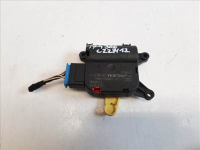 Audi A3 (8P) fûtés állító motor 1K2907511C 0132801342