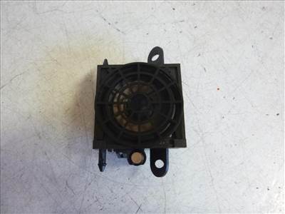 Audi A4 (8E B6) középső hangszóró 8E0035411C