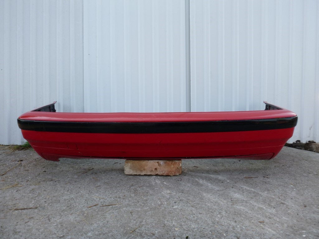 Bmw E36 (E36) hátsó lökhárító 1. kép