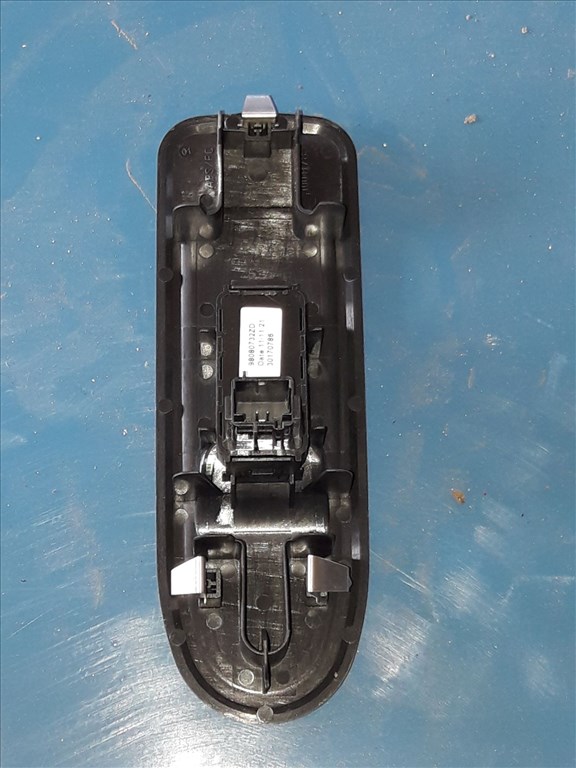 Citroen C5 08- Jobb Elsõ Ablakemelõ Kapcsoló 98080732ZD 2. kép