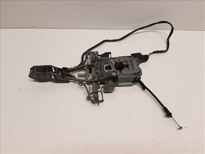 Jaguar XF (X250) bal első kilincsfészek