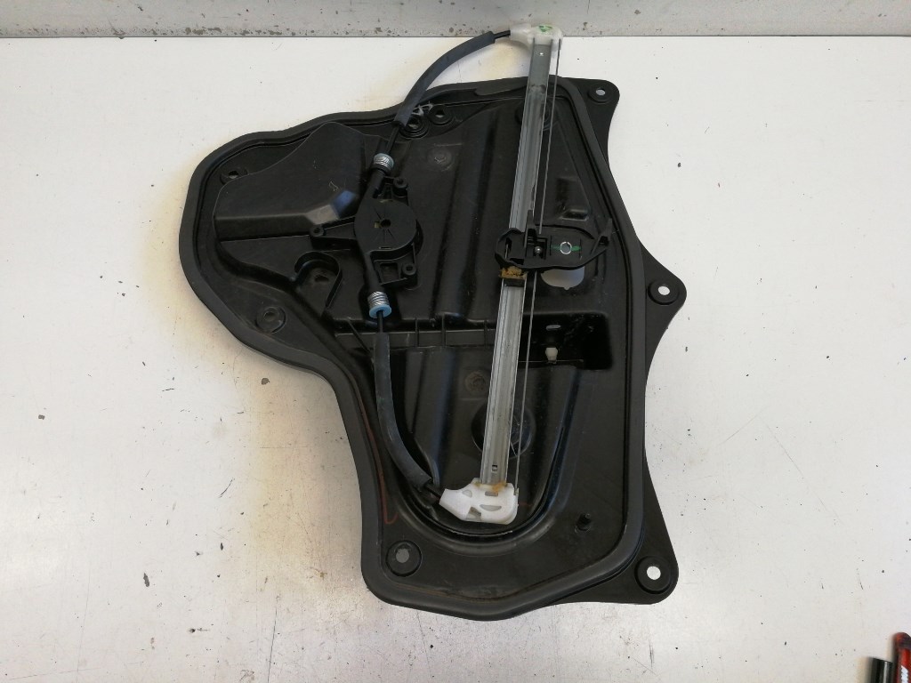 Mazda 3 (BM) bal hátsó Ablakemelõ szerkezet elektromos BJS77397X 1. kép