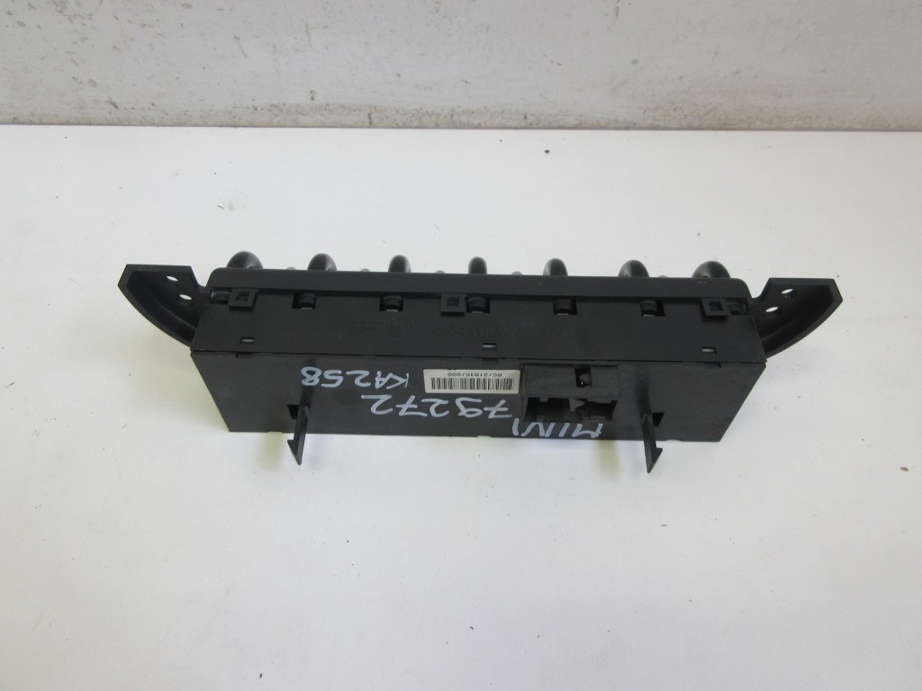 Mini cooper (R50/R53) ablakemelõ kapcsoló 61316917985 2. kép