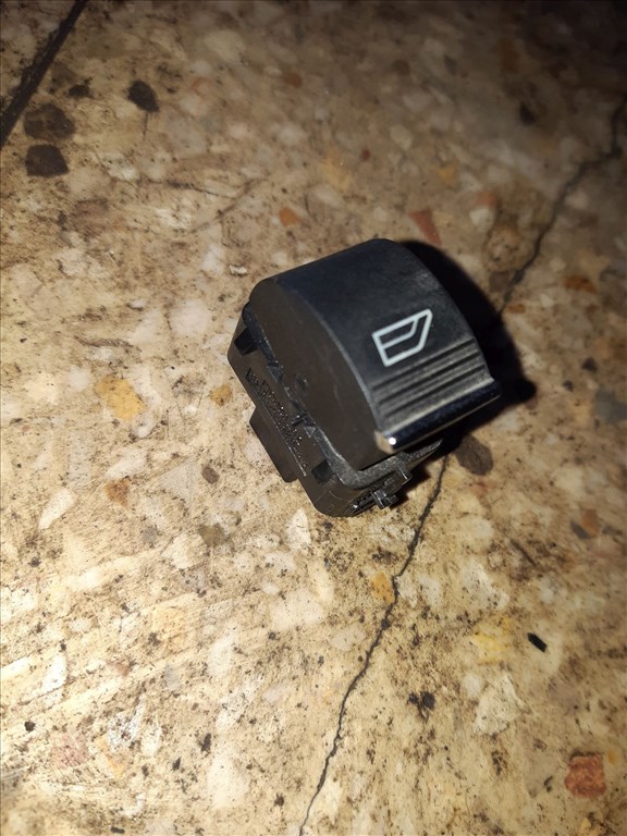 Ford Grand C-Max Ablakemelõ Kapcsoló BM5T-14529-AA 1. kép