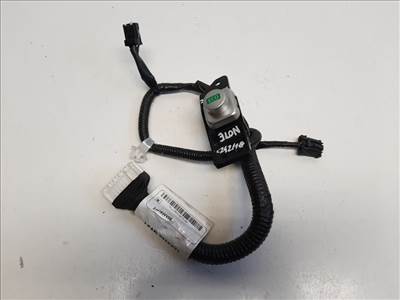 Nissan Note (E12) Eco kapcsoló