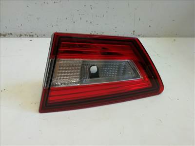 Renault Clio 5 ajtós jobb hátsó belső lámpa