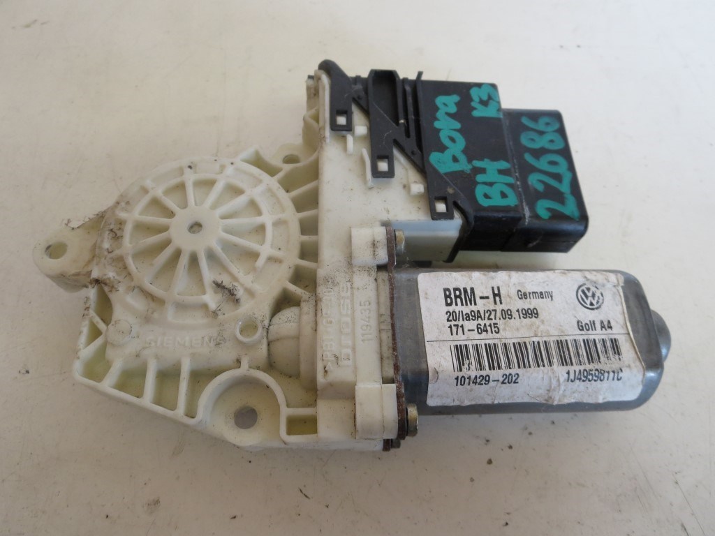 Volkswagen Bora bal hátsó ablakemelõ motor 1J4959811C 1. kép