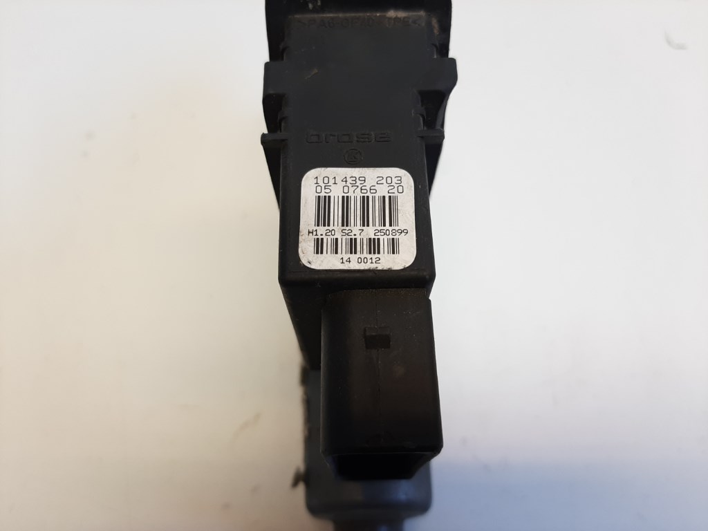 Volkswagen Bora bal hátsó ablakemelõ motor 1J4959811C 2. kép