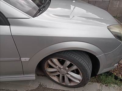 Opel Vectra C Signum Facelift  jobb első sárvédő 