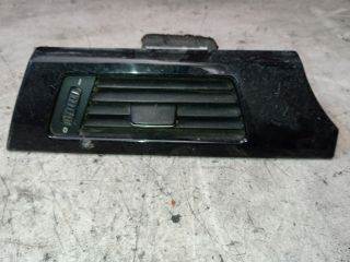 BMW 3-as sorozat E90, E91, E92, E93 Jobb Szellőző *148563*