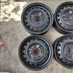 4x114,3 14 Gyári Nissan lemezfelni 12000ft a 4db/90/