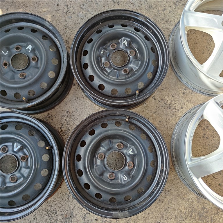 4x114,3 14 Gyári Nissan lemezfelni 12000ft a 4db/90/ 2. kép