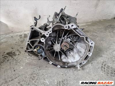 SUZUKI VITARA (LY) 1.6 2WD váltó ZFB