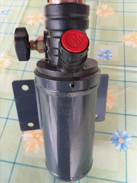 Hidraulikus kézi pumpa eladó.  7. kép