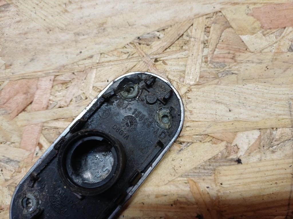 Ford Focus C Max (2003-2010) Ghia Sárvédő Embléma Pár  3. kép