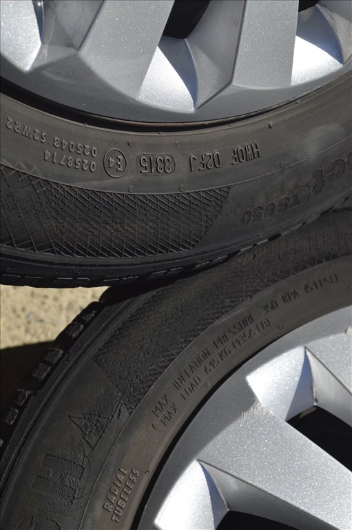 Skoda VW Seat Audi GYÁRI LEMEZFELNI 16" felni 205/55R16 Continental téli gumi R16 téligumi kerék 5. kép